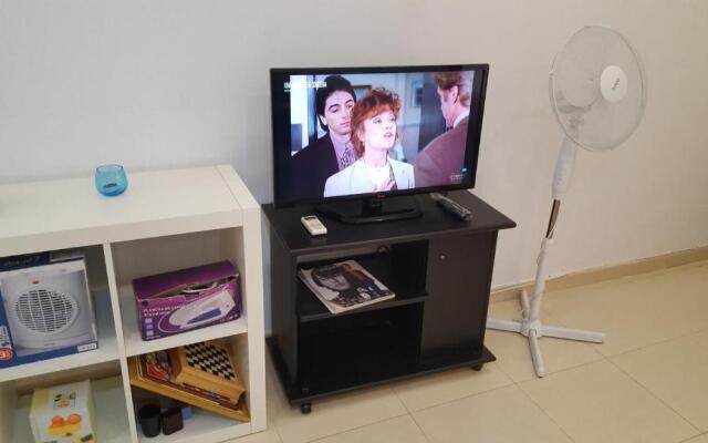 Apartamento A 17 M. De La Playa