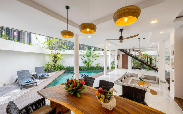 Villa La Sirena 4 by Nagisa Bali