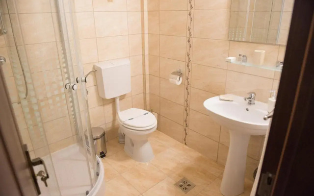 Pensiunea Floare De Colt