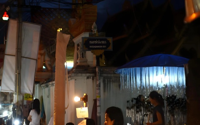 Ampawan Guesthouse
