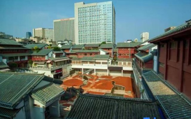 Pula Guoji Hotel