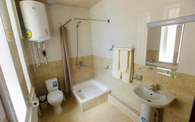 Xurshidabonu Guest House