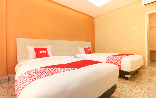 OYO 1384 Pulau Bali Hotel