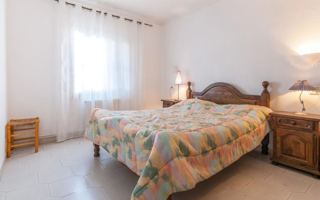 Sun-kissed Villa in L'escala With Swimming Pool