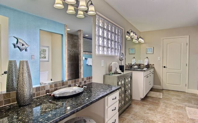 Coco Loco 652 by RedAwning