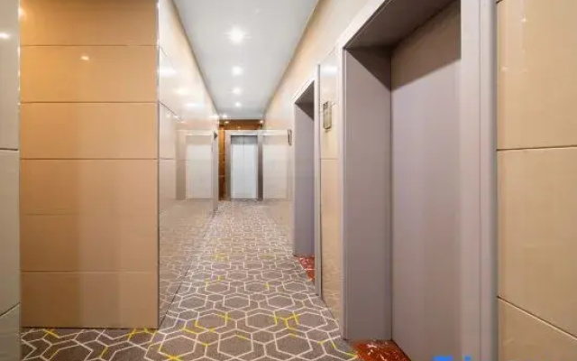 Laibin Baoyuan Business Hotel