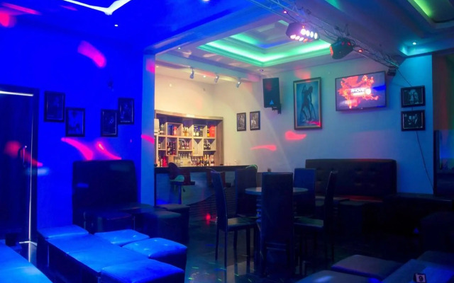 Davvy Hotels & Apartments