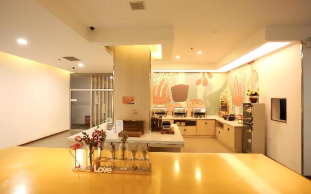 Hanting Hotel Kaili International Trade Shopping Center