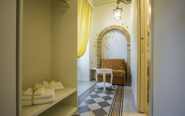 Trastevere Royal Suite