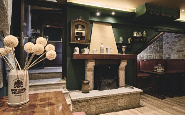 Nostos Suites by White Hills