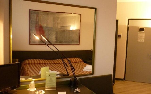 Green Hotel