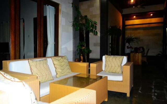 Casa Bidadari Suite & Apartment