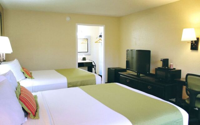 Residence Hub Inn & Suites