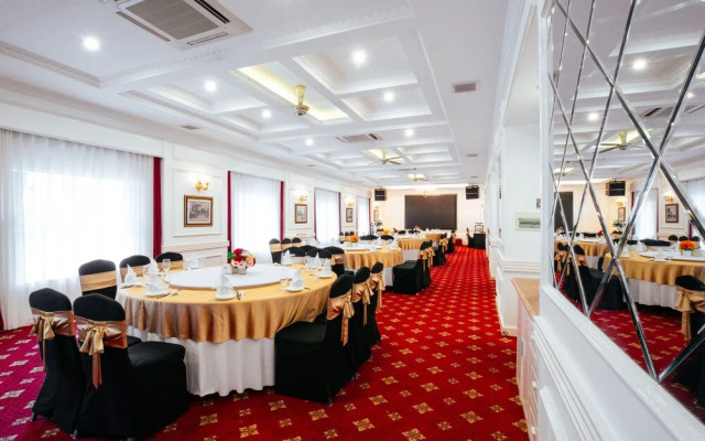 White Palace Thai Binh Hotel 1