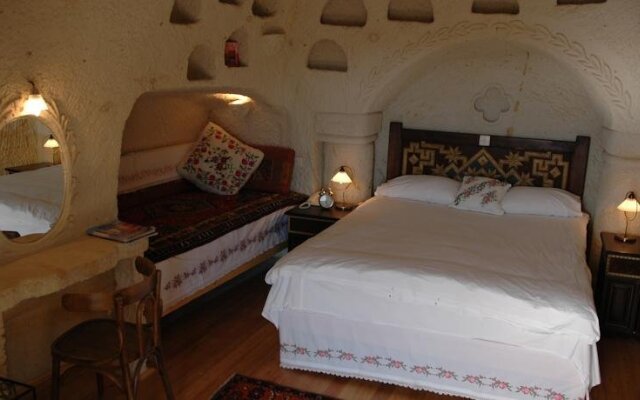 Elkep Evi Cave Hotel