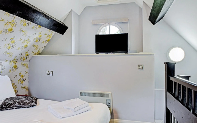 Dovecote Hotel