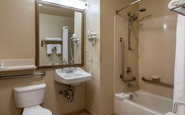 Quality Inn Placentia Anaheim Fullerton