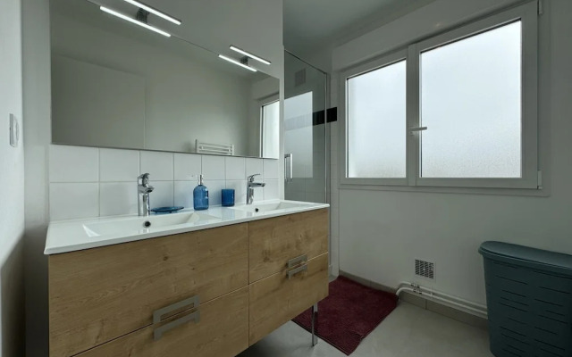 Holiday Home in Le Mans Near 24H Circuit