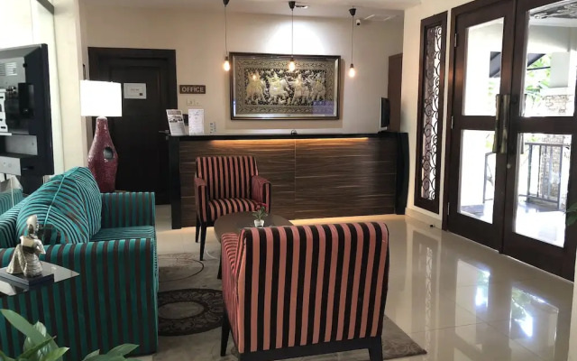 Mutiara Suites