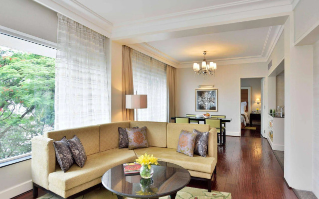 Lakeside Chalet - Mumbai, Marriott Executive Apartments