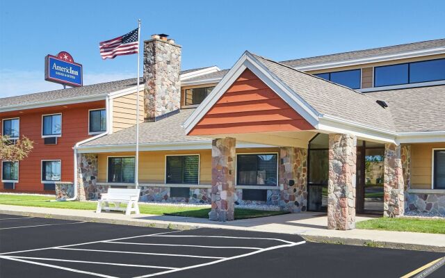 AmericInn Lodge & Suites Elkhorn