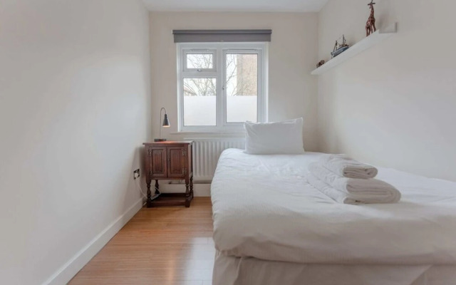 Elephant and Castle 2 Bedroom Apartment