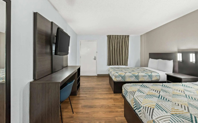 Motel 6 Lester, PA - Philadelphia Airport