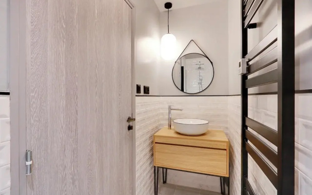 North Paris Suite