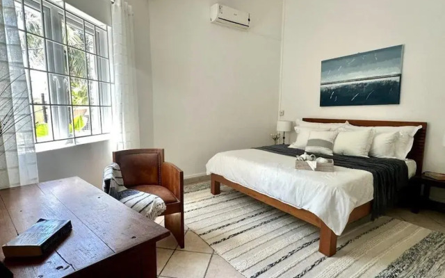 Xanadu Beach Villa 1 Min Walk To The Beach