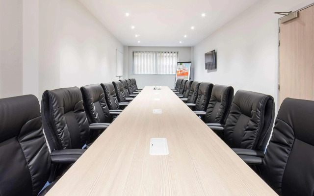 Ibis Styles London Heathrow