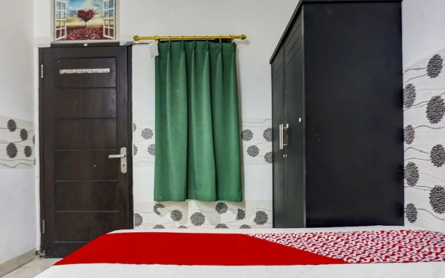 OYO 91257 Royani Residence