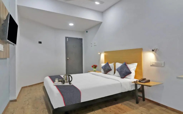 OYO Townhouse 1065 Hotel S Continental