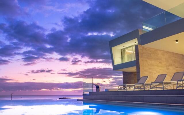 CHALET 95, Lujo y Piscina Infinity