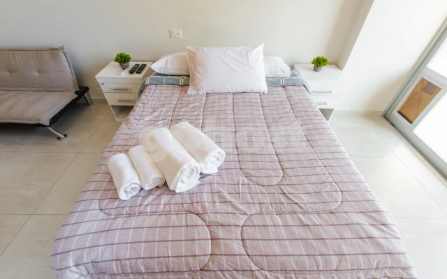 Confortable Loft en Villa Morra MA002