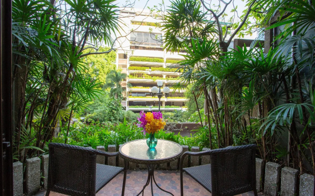 Tawana Bangkok Hotel