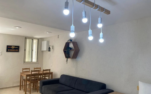 Maya Guest House-GermanColony&BahaiGardn