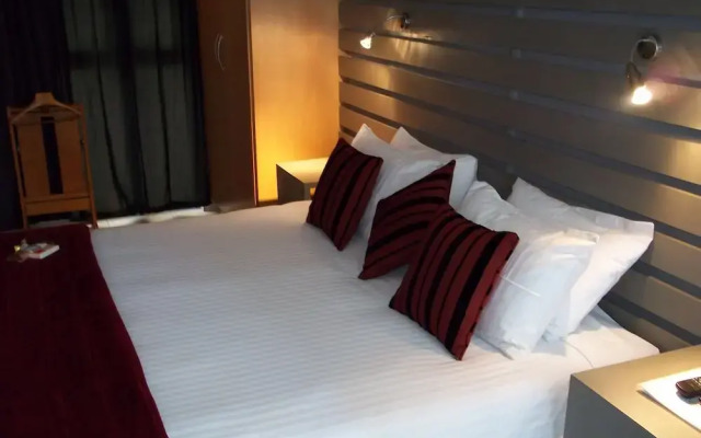BluSwan Guesthouse