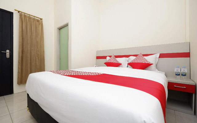 OYO 1620 Sion Family Residence