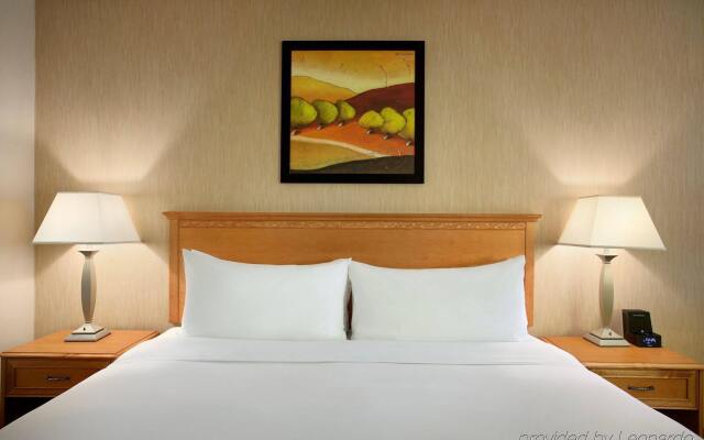 Red Lion Hotel Denver Southeast