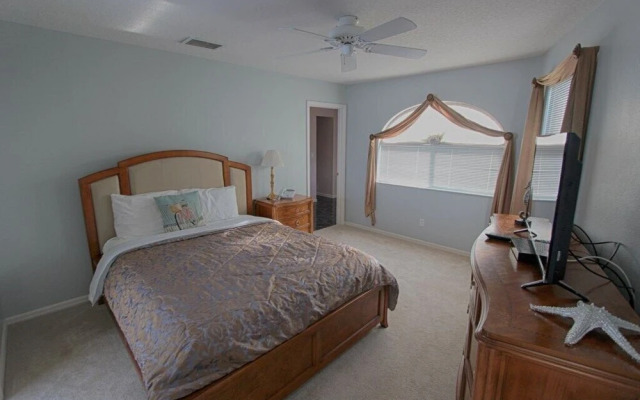 Luxury Florida Villa by RedAwning