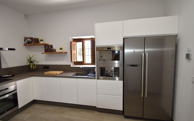 Spacious Holiday Home in San Rafael With Swimming Pool