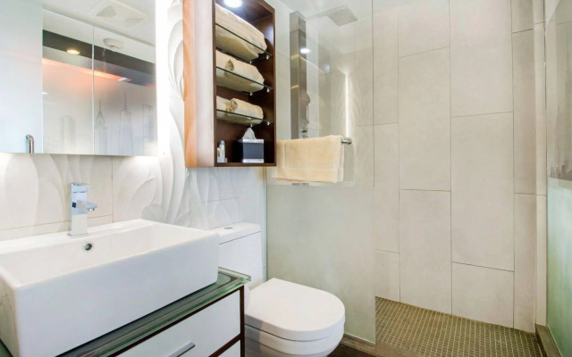 The Vue Hotel, Ascend Hotel Collection