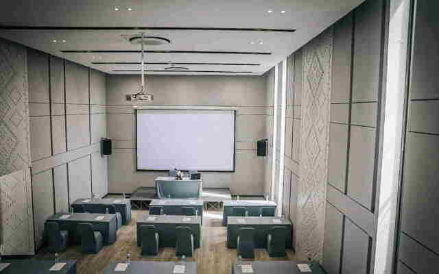 Canalis Suvarnabhumi Airport Hotel
