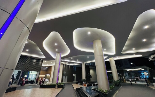Robertson BY Shahjalal Suites