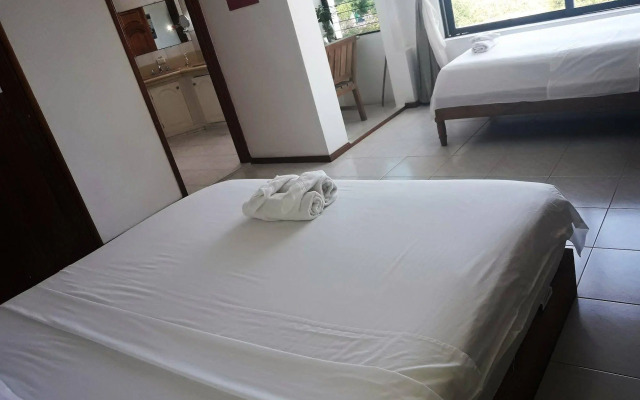 Galapagos House - Hostal