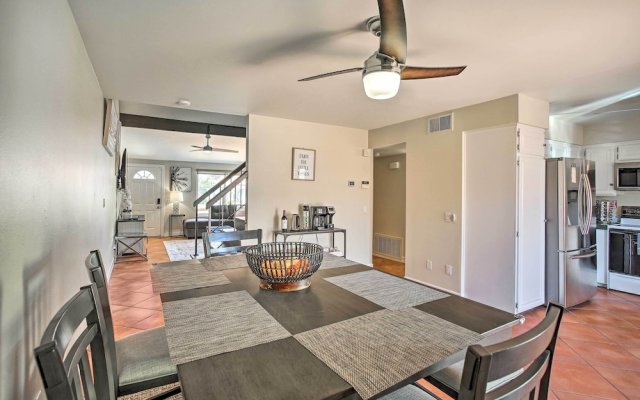 Chic Townhome < 6 Miles to Dtwn Palm Springs!