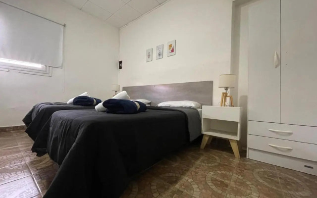 Casa con cochera incluida