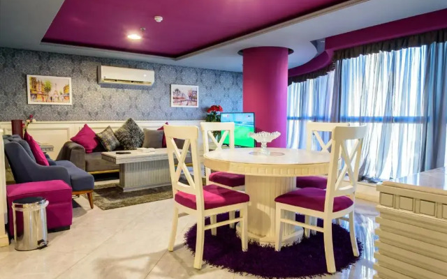 Royal Day Hotel
