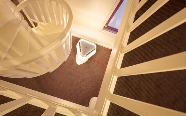 KYRIAD PARIS EST - Bois de Vincennes