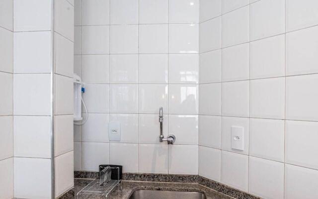 Studio a 200m da Praia de Copacabana | FM144/1006